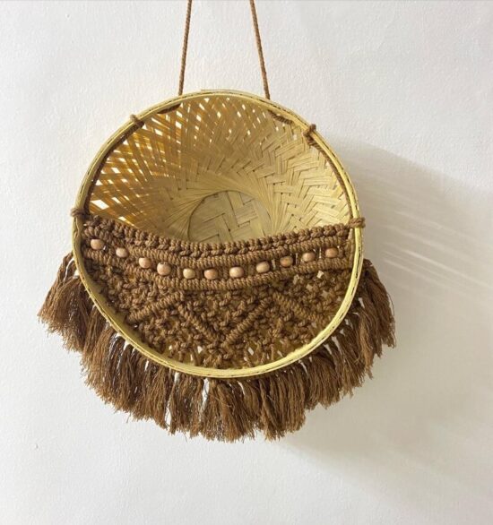 basket-macrame-plant-hanger-